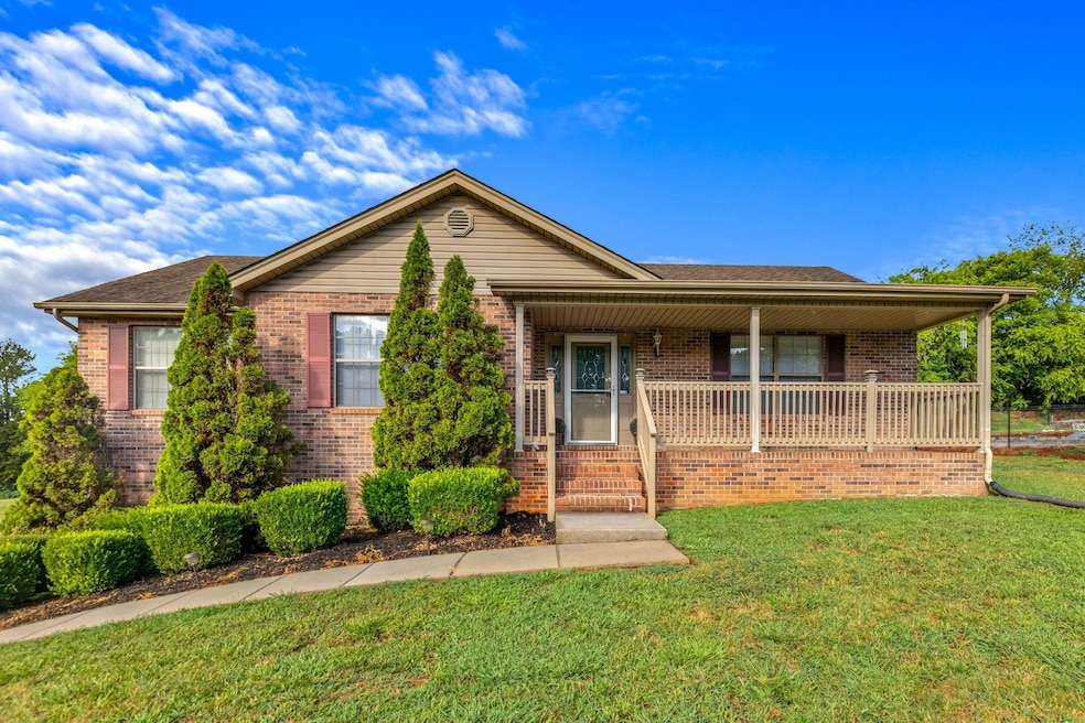 104 Settlers Ln, Talbott, TN 37877 - photo 1