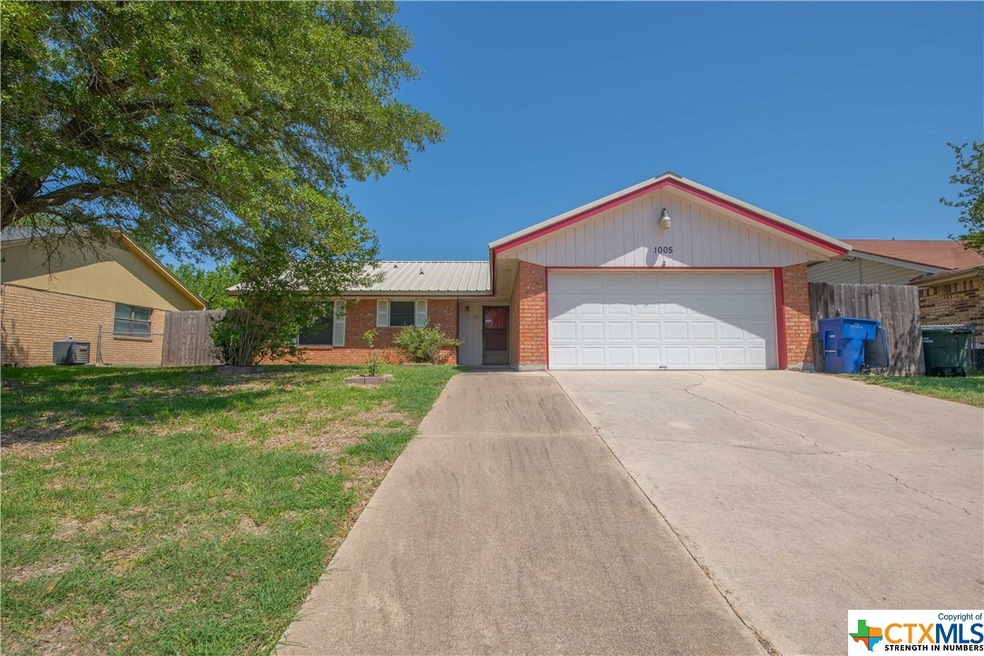 1005 N 4th St, Copperas Cove, TX 76522 - photo 1