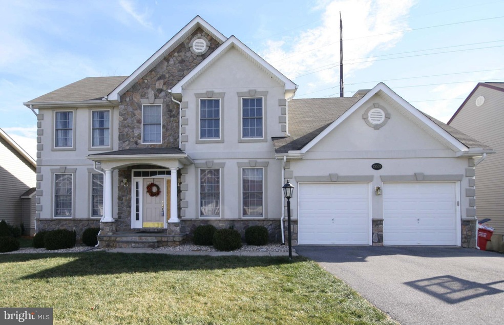 13537 Pulaski Dr, Hagerstown, MD 21742 - photo 1