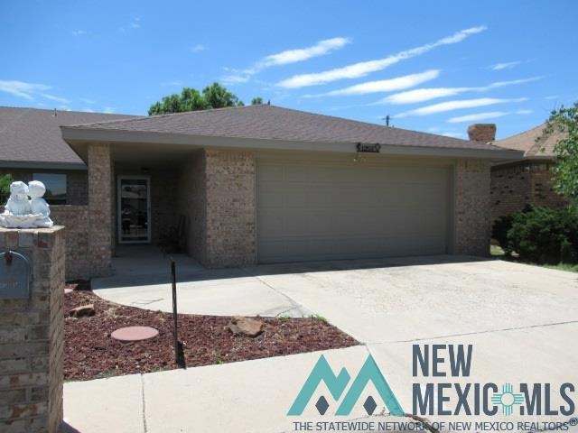 1203 W Caprock St, Hobbs, NM 88240 - photo 1