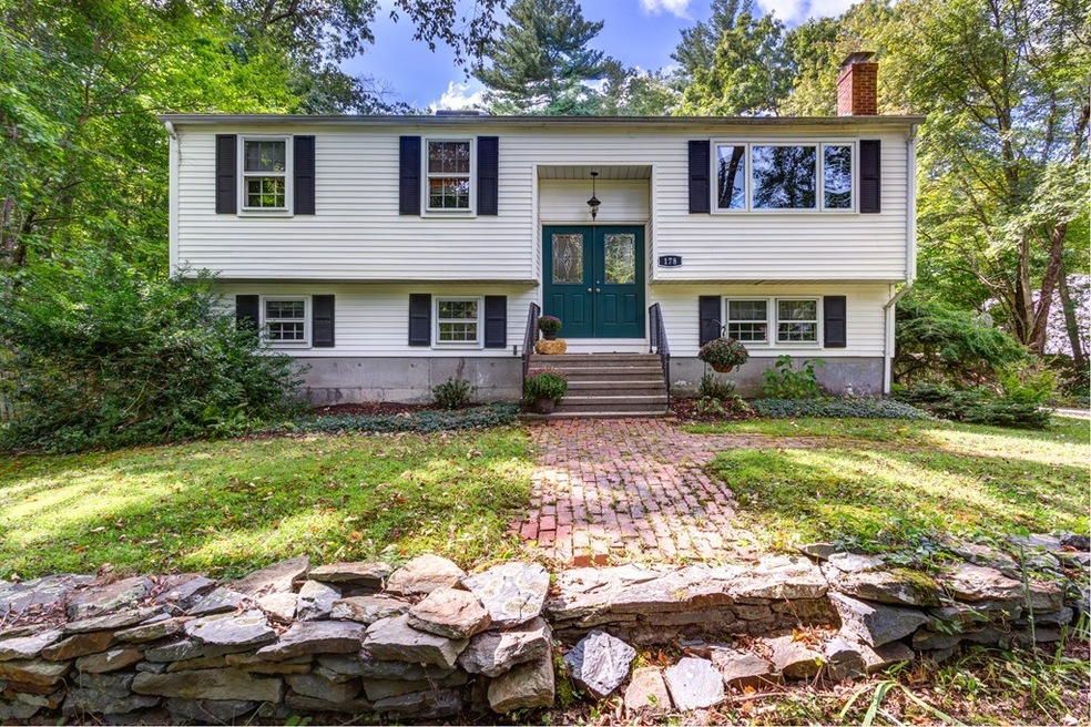 178 Chestnut St, North Easton, MA 02356 - photo 1