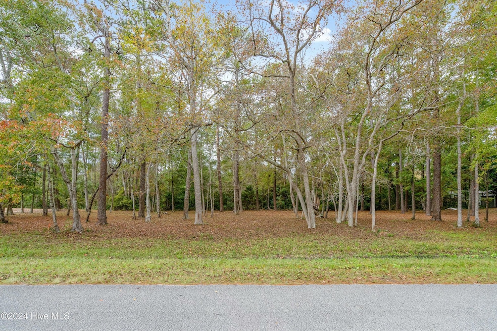 1826 Oak Street SW, Ocean Isle Beach,