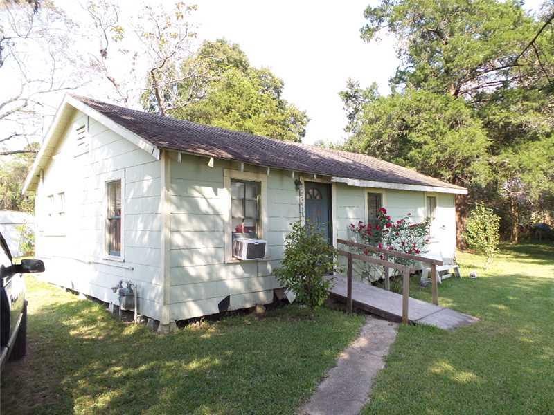Exterior Front.