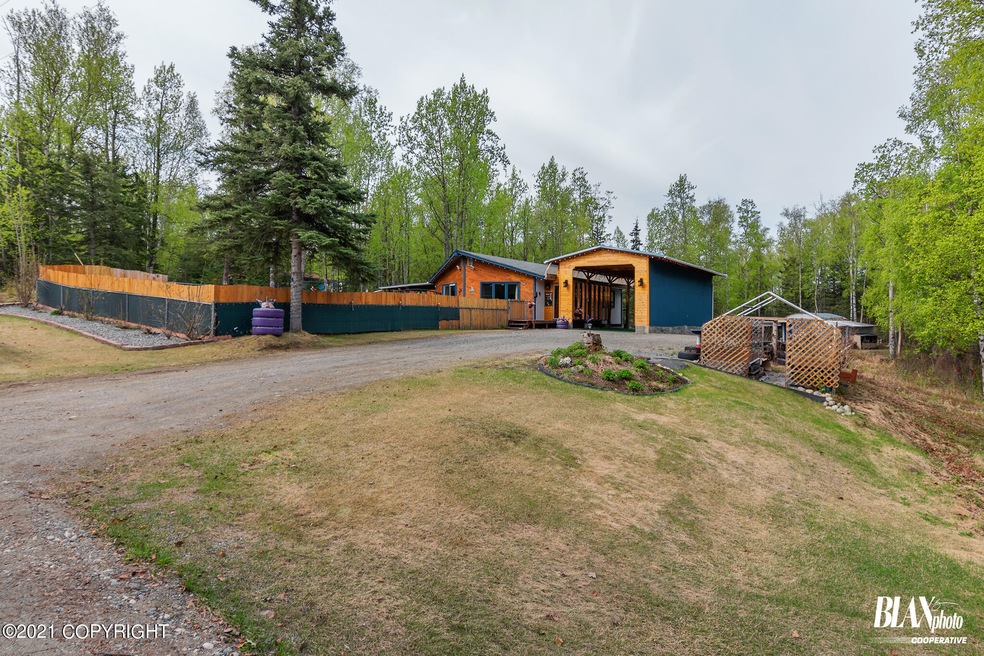 001_2021.05.19 . 2250 N Gordon Ct