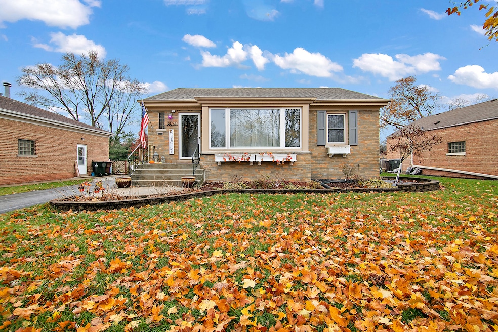 For Sale $289,900 • Co-Listing Agent