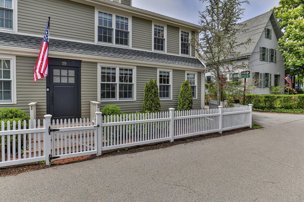 7-web-or-mls-19-tremont-st