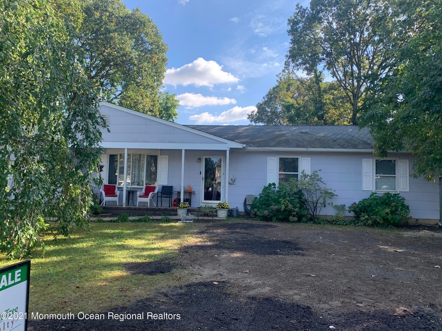 616 5th Ave, Toms River, NJ 08757 - photo 1