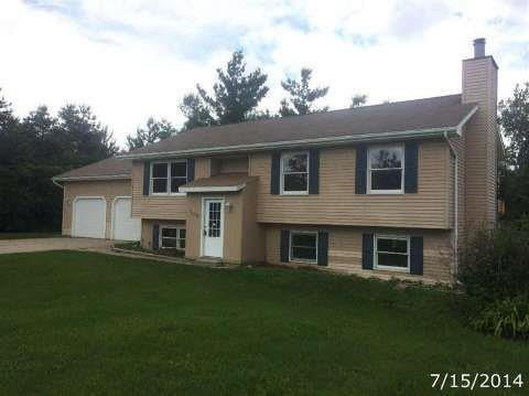 10398 Hill Rd, Swartz Creek, MI 48473 - photo 1