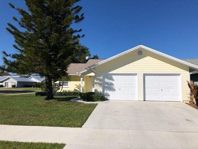 4225 SE TAMARIND ST  FRONT HOUSE