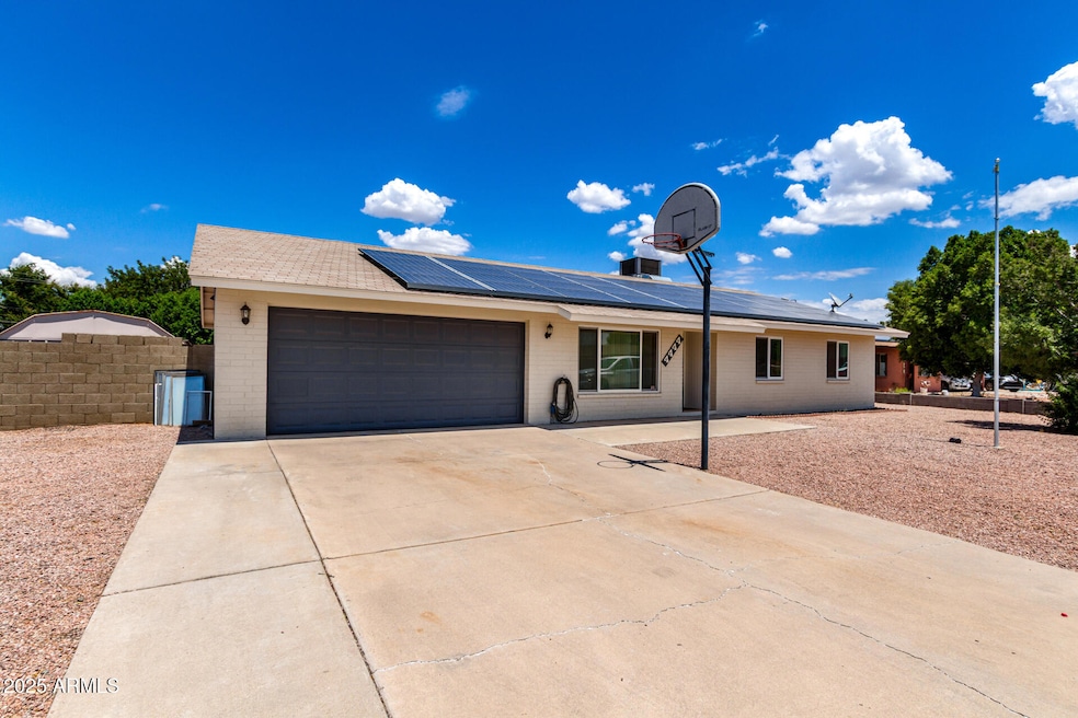 For Sale $446,900 • Co-Listing Agent