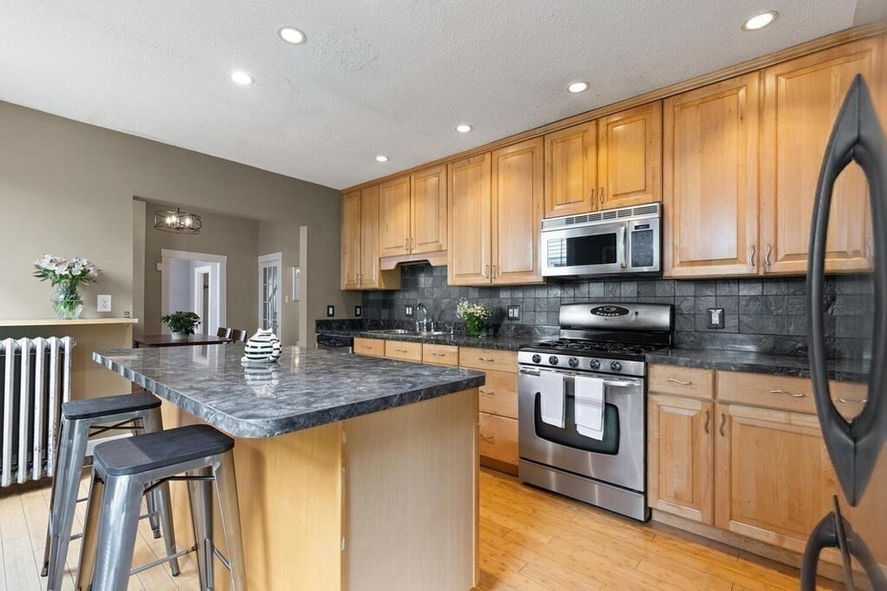 53 Franklin St unit s, Somerville, MA 02145 - photo 1