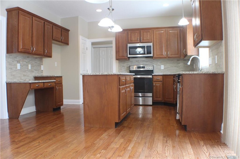 16 Thornton Ct, Middletown, CT 06457 - photo 1