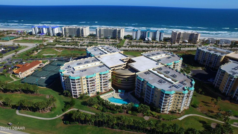 Links Aerial