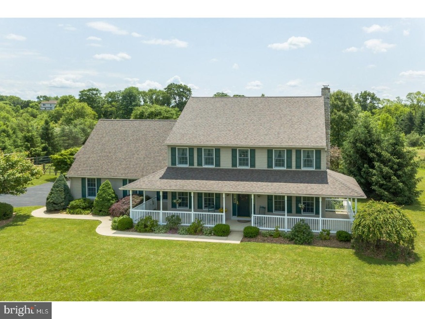 2114 Fox Hollow Ln, East Greenville, PA 18041 - photo 1