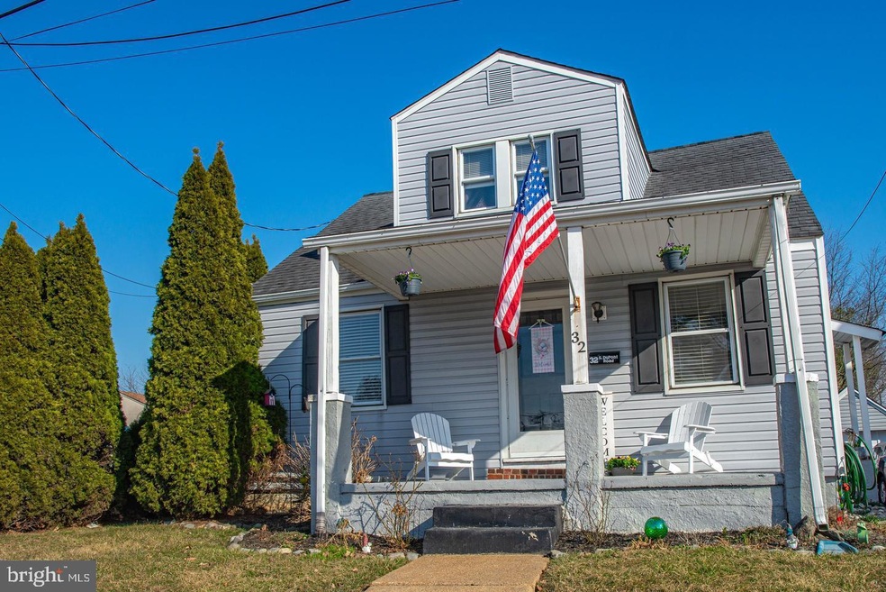 32 S Dupont Rd, Wilmington, DE 19805 - photo 1