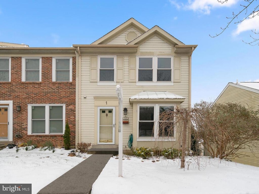 1 Port Haven Ct, Germantown, MD 20874 - photo 1