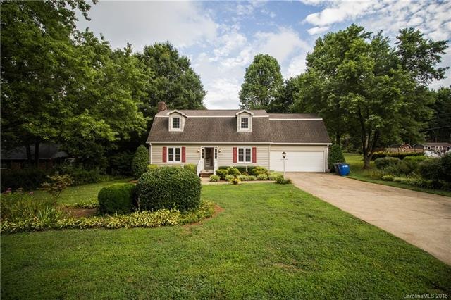 3310 Winchester Ln, Statesville, NC 28625 - photo 1