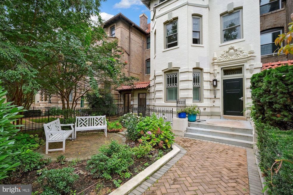 1816 19th St NW unit 2, Washington, DC 20009 - photo 1