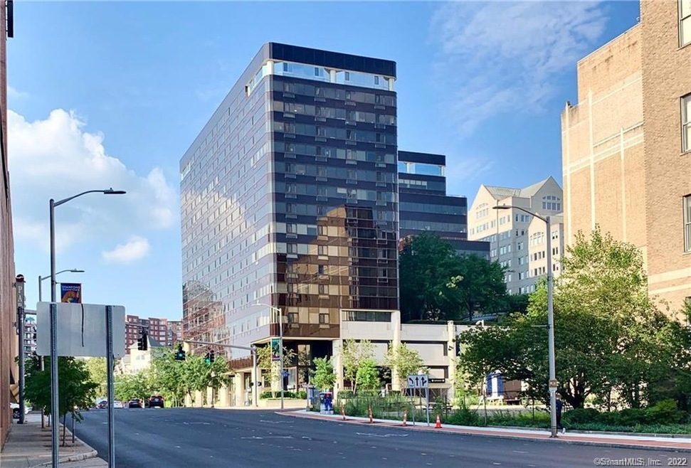 The Biltmore unit 610, Stamford, CT 06901 - photo 1