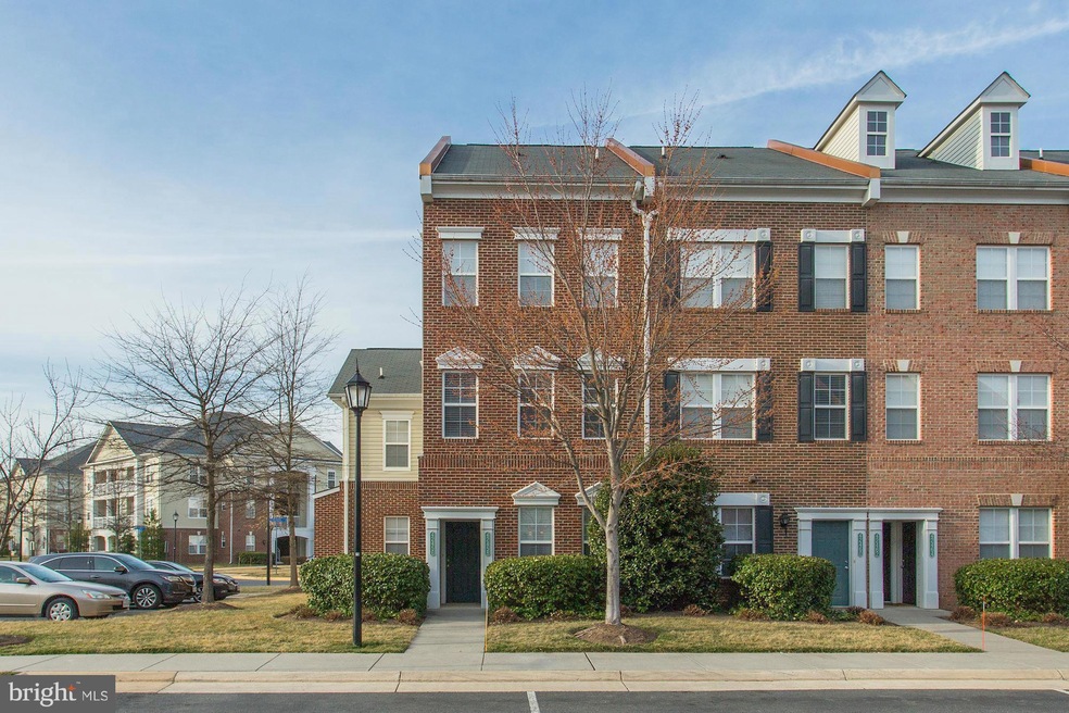 42458 Hollyhock Terrace unit 42458, Ashburn, VA 20148 - photo 1