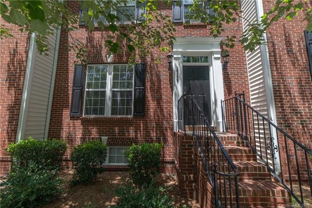 Welcome to 20539 Harbor View Dr!