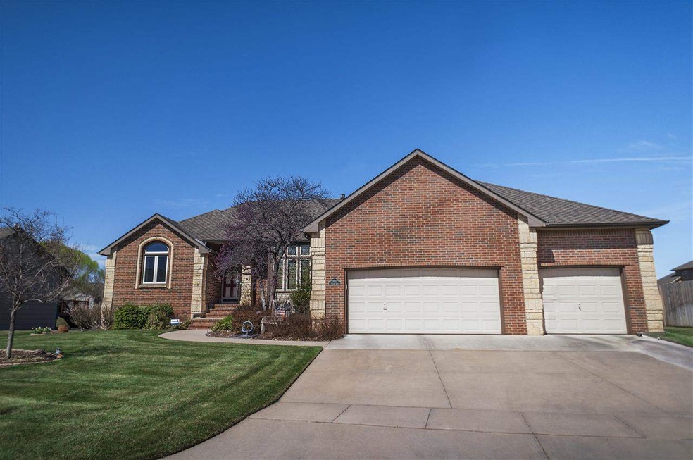 5 Bedroom/3 Bath Ranch