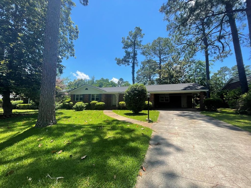 1811 Robinhood Rd, Albany, GA 31707 - photo 1