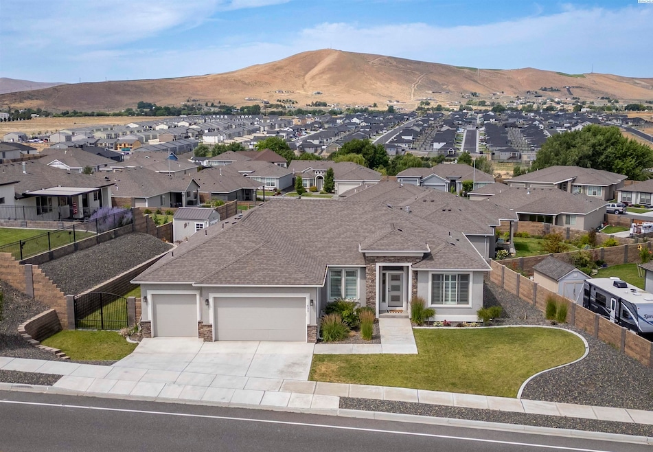 For Sale $574,999