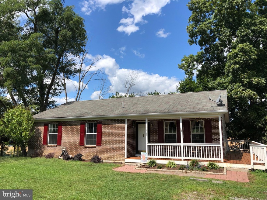 105 Parkwood Cir, Winchester, VA 22602 - photo 1