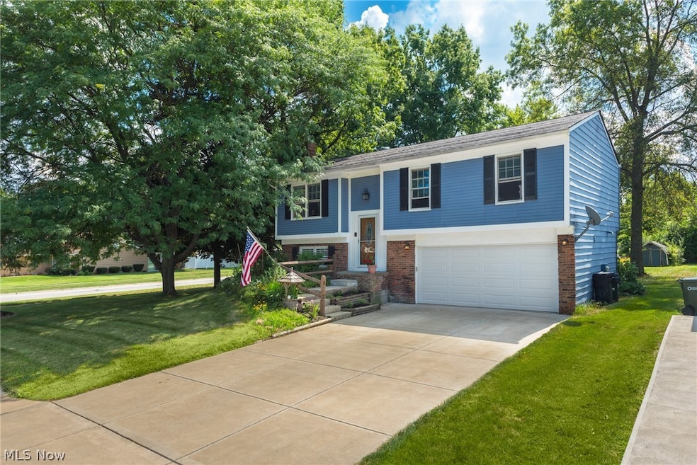 8745 Fairlane Dr, Olmsted Falls, OH 44138 - photo 1