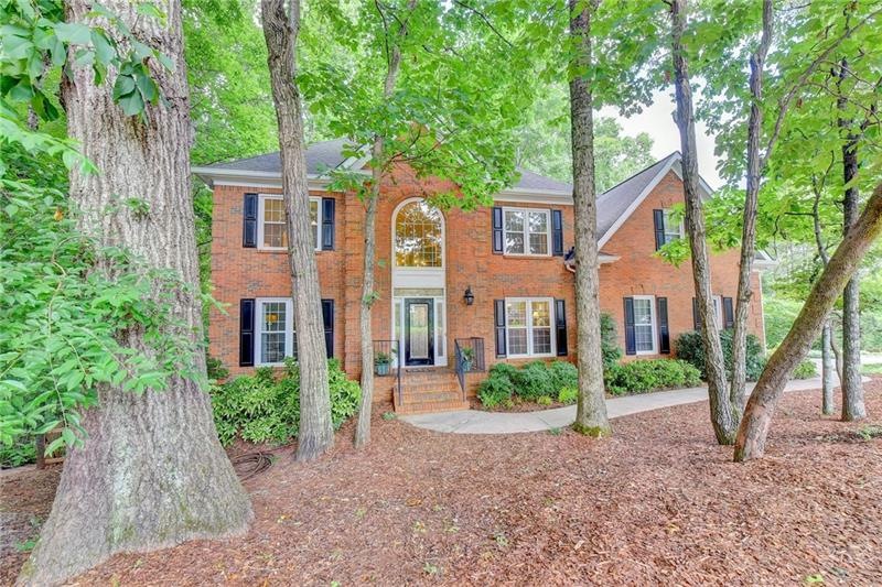 450 Kensington Farms Dr, Alpharetta, GA 30004 - photo 1