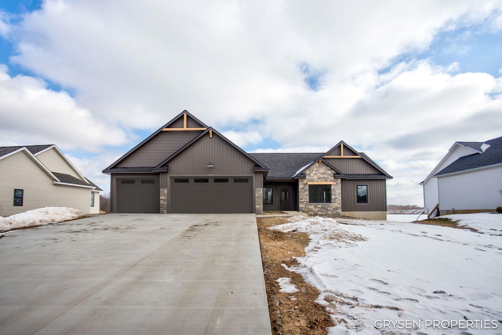 2-web-or-mls-9436-28th-ave