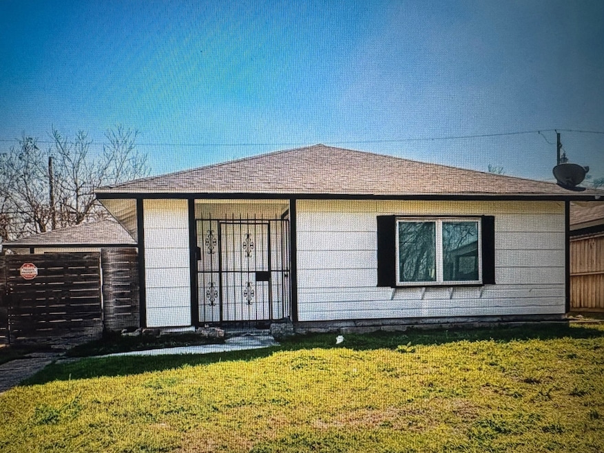 For Rent $1,600/month