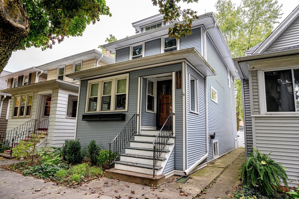1117 S Scoville Ave, Oak Park, IL 60304 - photo 1