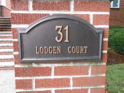 31 Lodgen Ct unit 1F, Malden, MA 02148 - photo 1