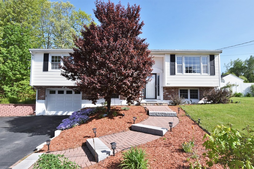 6 Bloomingdale Dr, Nashua, NH 03064 - photo 1