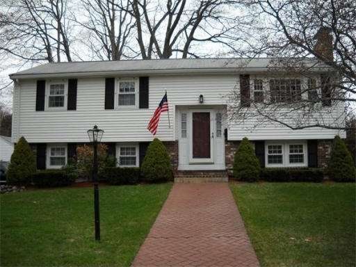 73 Main Blvd, Shrewsbury, MA 01545 - photo 1