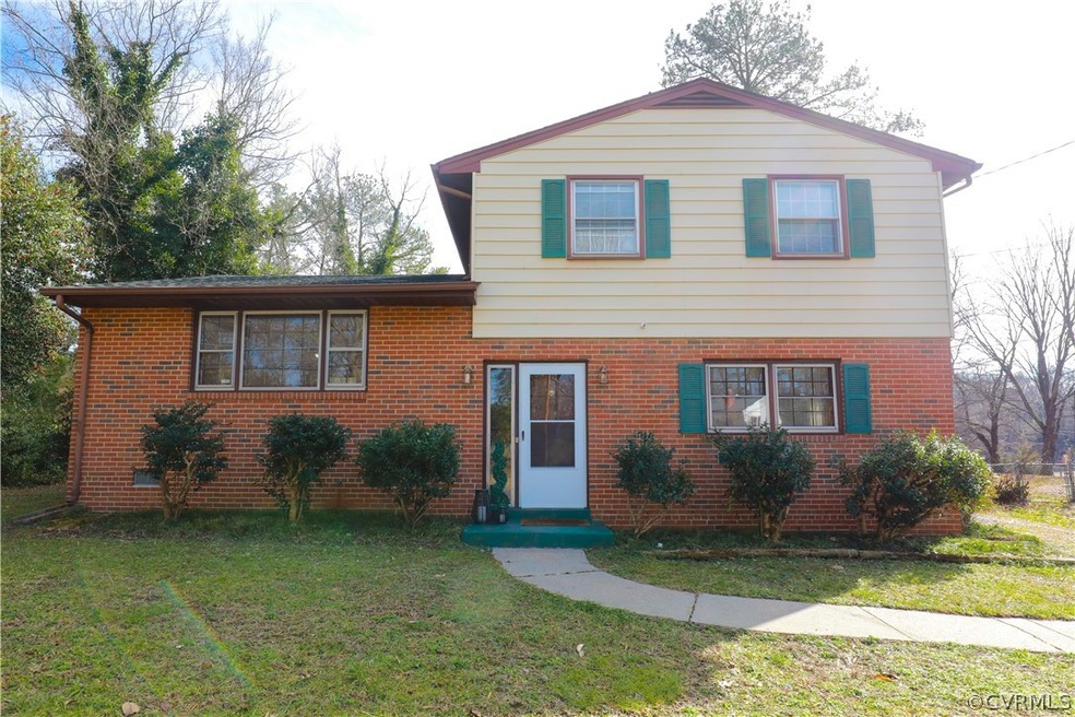 Welcome to 2303 Lockwood Rd!