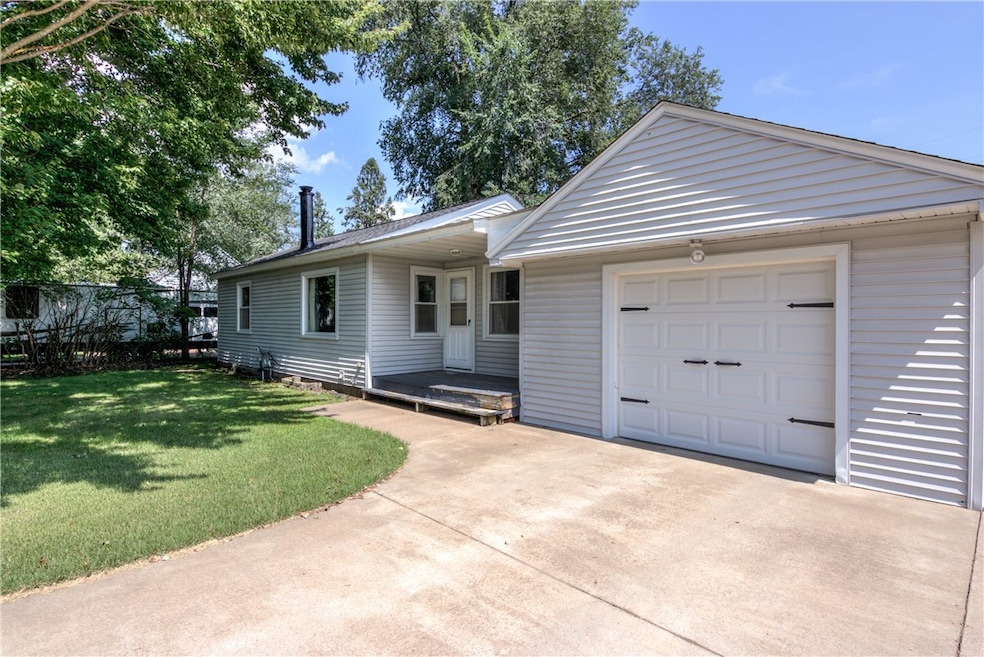 1661 112th St, Chippewa Falls, WI 54729 - photo 1