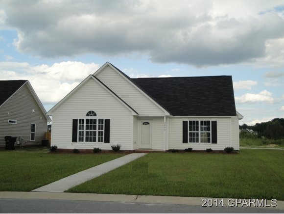 3833 St Augustine Dr, Greenville, NC 27834 - photo 1