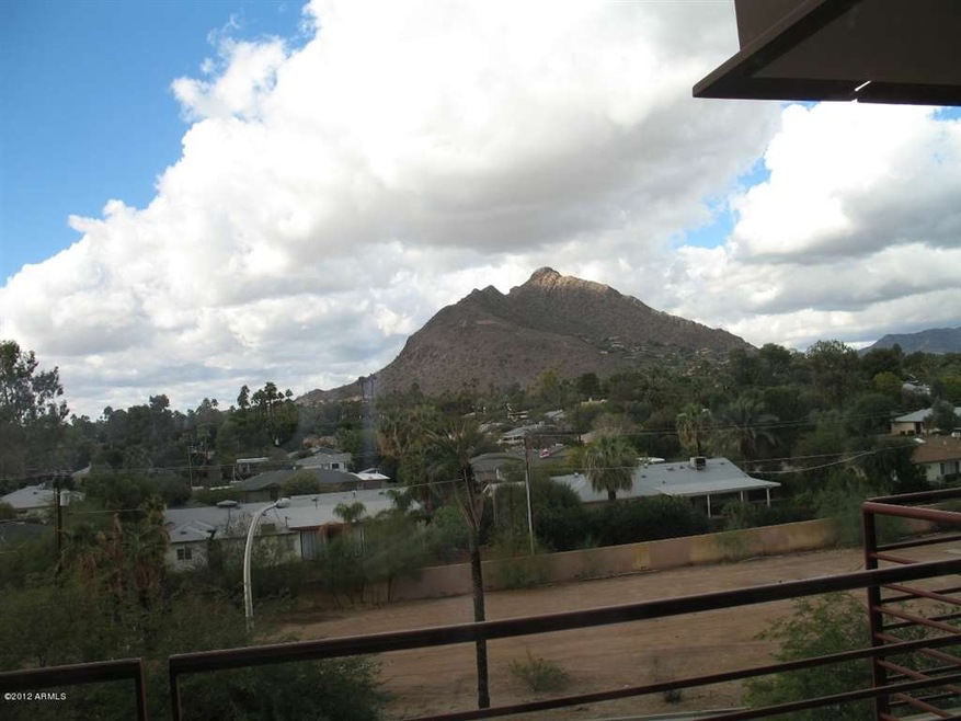 fabulous views of Camelback Mtn from ter