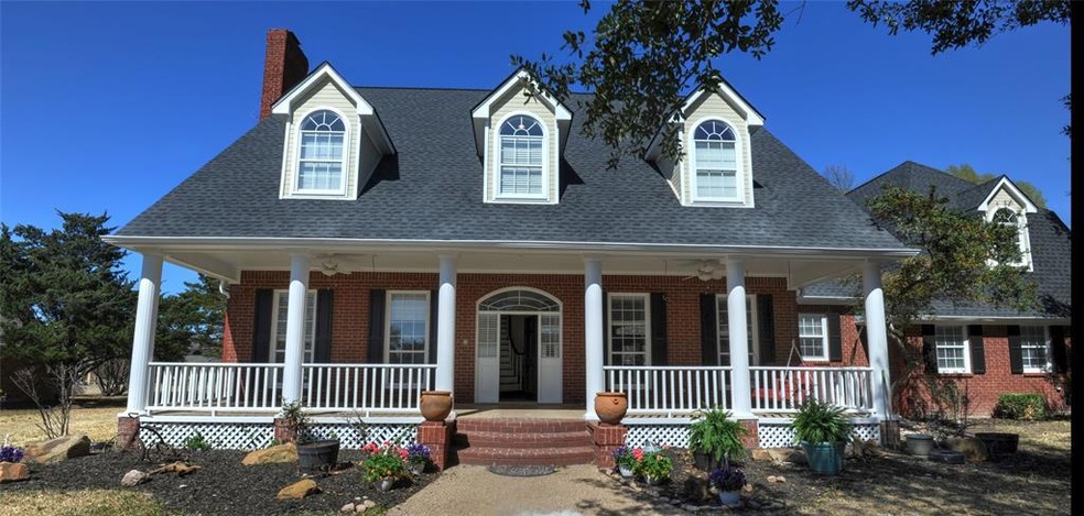 1900 Cedar Ridge Cir, Ennis, TX 75119 - photo 1