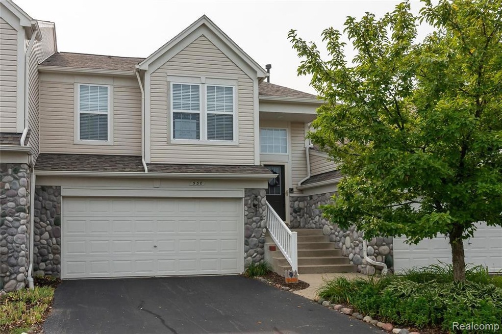 Front entry / 2 car garage