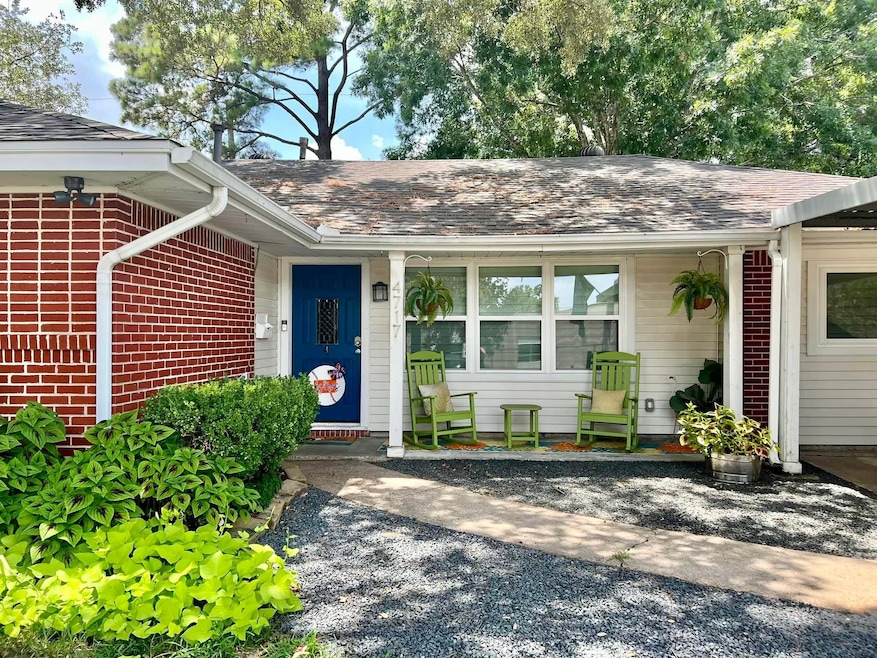 4717 Chrystell Ln, Houston, TX 77092 - photo 1