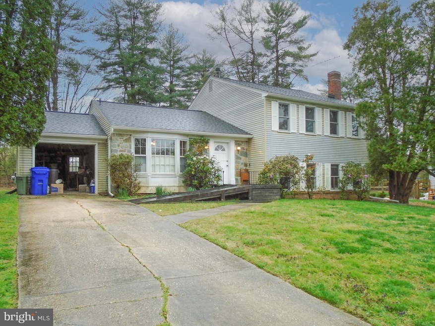 1804 Queensguard Rd, Silver Spring, MD 20906 - photo 1