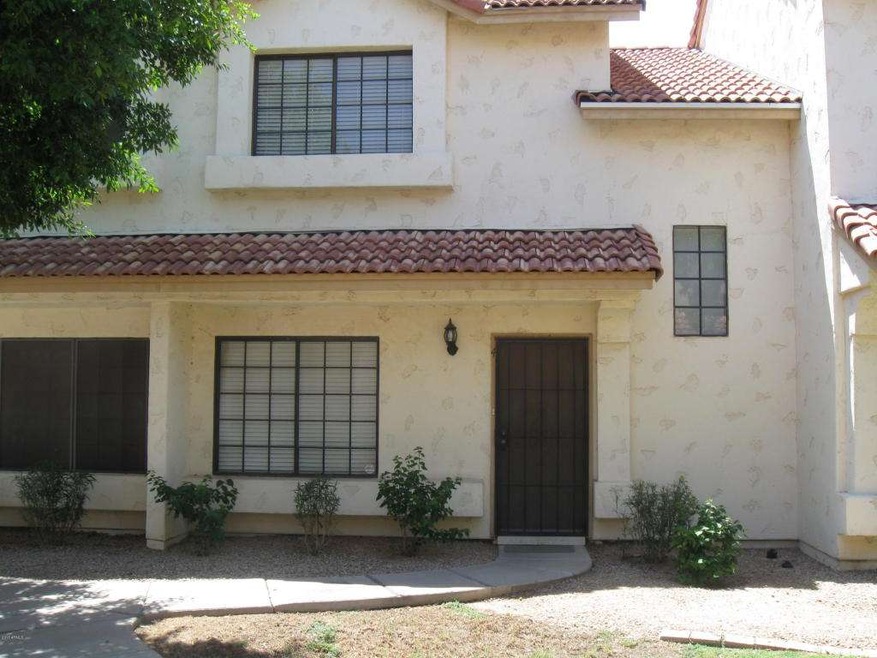 2941 N Oregon St unit 4, Chandler, AZ 85225 - photo 1