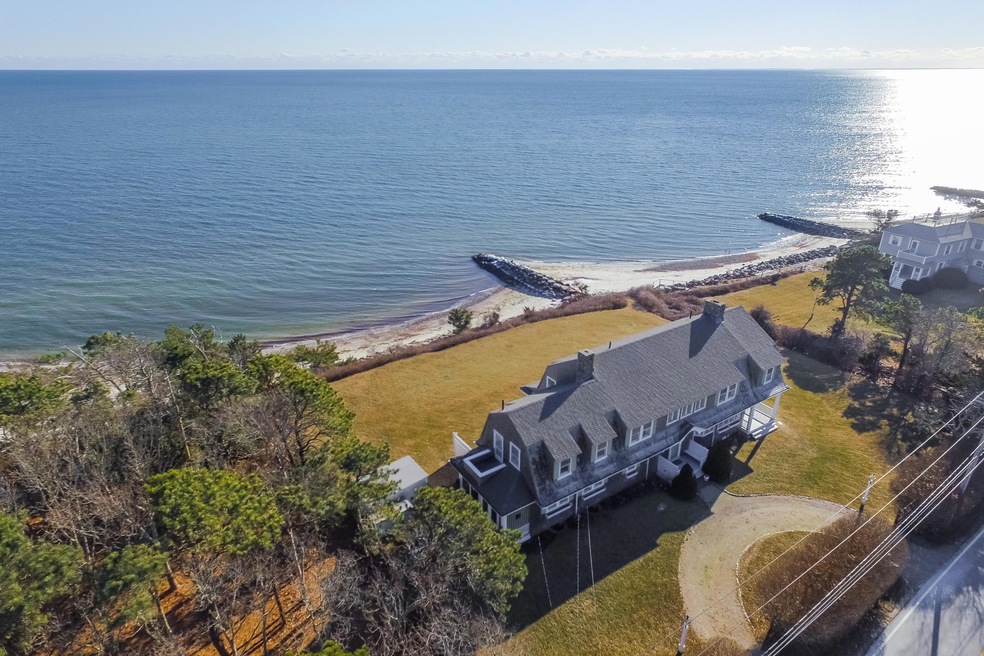 Aerial Southerly-6732850