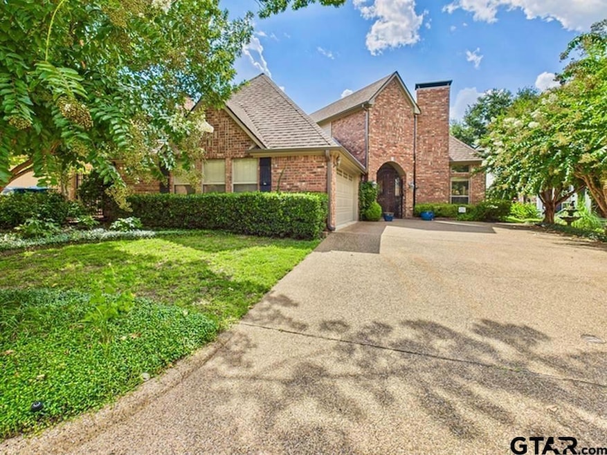 704 Park Place Dr, Athens, TX 75751 - photo 1