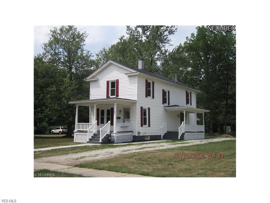 67 W Satin St, Jefferson, OH 44047 - photo 1