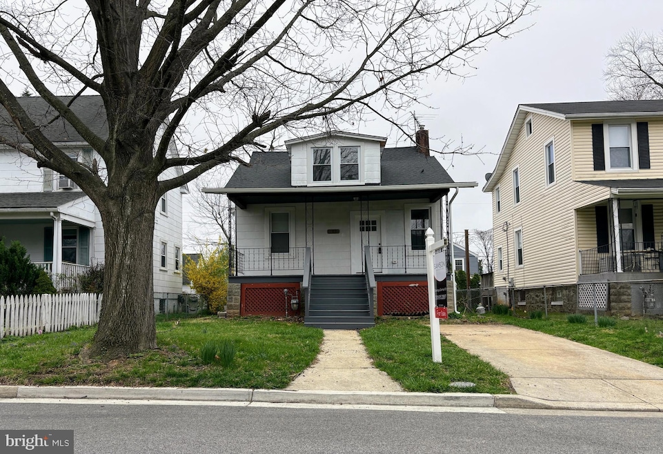 For Sale $260,000 • Co-Listing Agent